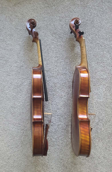 Baroque violin with modern violin