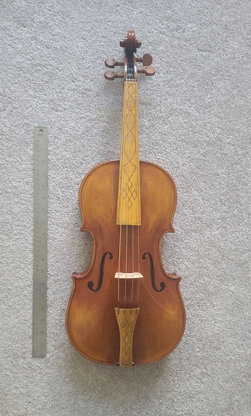 Baroque viola