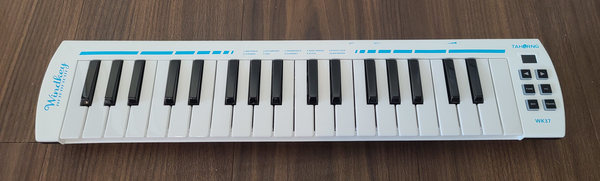 TaHorng midiplus Windkey electronic melodica wk37