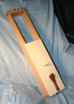 Talharpa bowed lyre